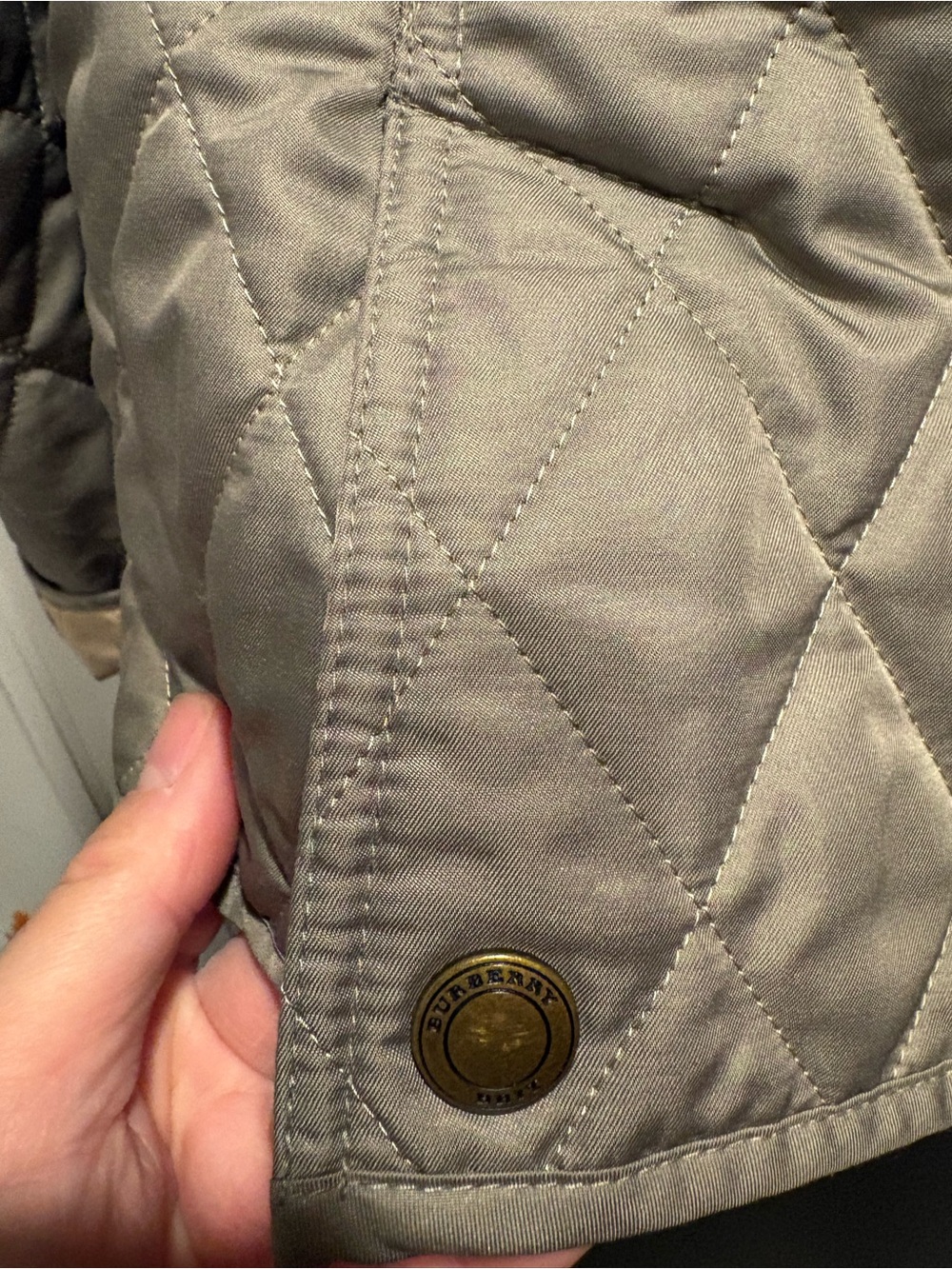 Burberry Britt nova check Quilted Women's Jacket in olive green large - Picture 6 of 13